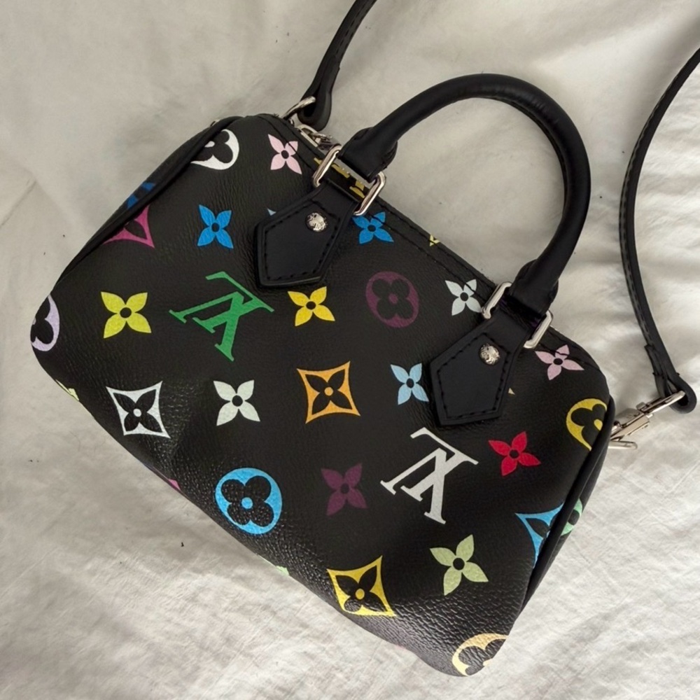 👑✅PRICE FIRM✅Black Fashion Mini Crossbody Speedy Bag. NWOT - Picture 2 of 16